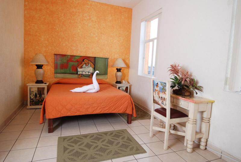 Hotel&Suites Galeria Morelia Pokoj fotografie